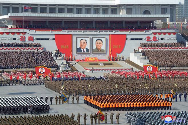 2018년 당시 북한 열병식 장면. 연합뉴스