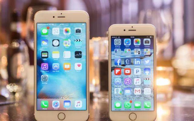 2015년 출시된 아이폰6S와 6S 플러스. (사진=씨넷)