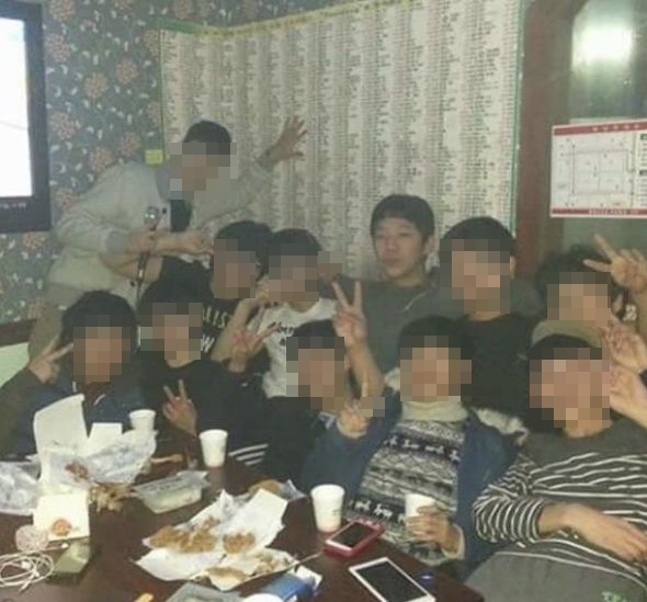 양홍원 엉덩이 노출 이어 미성년자 시절 흡연 논란 사진=양홍원 인스타그램