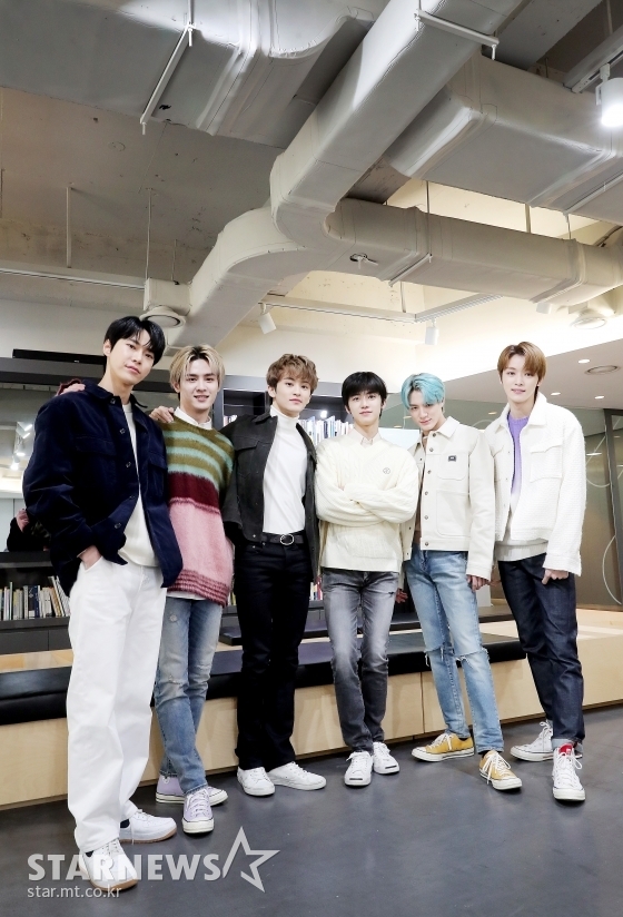 (왼쪽부터) 아이돌그룹 NCT 멤버 도영, 쿤, 마크, 재민, 제노, 성찬 /사진=김창현 기자