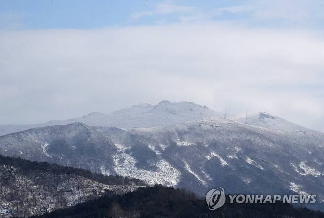 눈 덮인 무등산 [연합뉴스 자료사진]