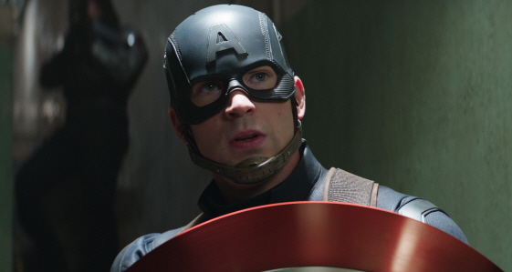 크리스 에반스가 캡틴 아메리카로 마블 영화에 복귀할 전망이다/'캡틴 아메리카: 시빌워' 스틸