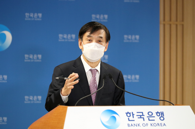 이주열 한국은행 총재가 지난 15일 서울 중구 한국은행에서 열린 통화정책방향 기자간담회에서 발언하는 모습. 한국은행 제공