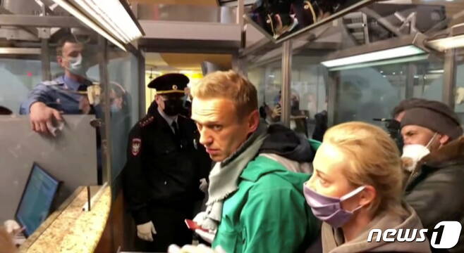 알렉세이 나발니가 17일(현지시간) 러시아 당국에 체포됐다.© 로이터=뉴스1