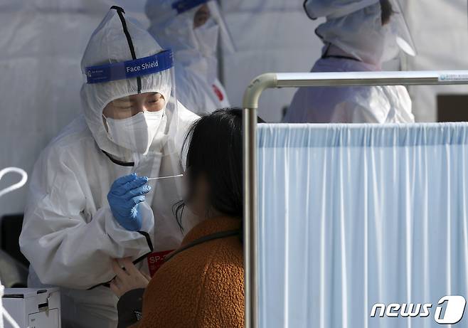 충북에서 밤사이 신종 코로나바이러스 감염증(코로나19) 확진자 5명이 추가 발생했다.(뉴스1 DB).2021.1.20/© News1