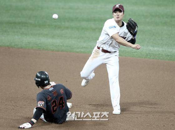올 시즌 샌디에이고의 '2루수'로 나설 가능성이 큰 김하성. 선수 본인이 밝힌 올시즌 목표는 신인왕이다. IS포토