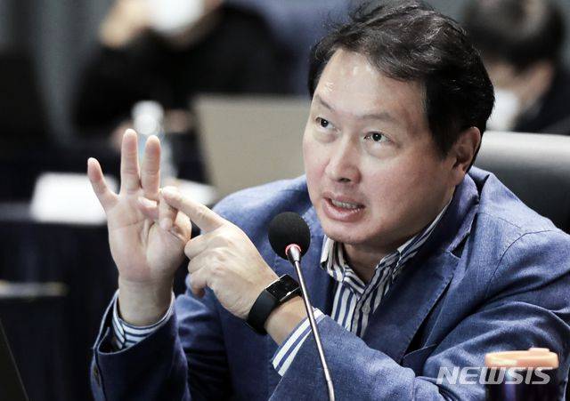 한화그룹이 일상에서 발생하는 탄소를 줄이는 기술을 소개하는 디지털 캠페인을 실시한다고 21일 밝혔다. 사진은 지난 7일 유튜브 채널에서 공개한 '지속가능한 친환경 기술-탄소 줄이는 기술' 캠페인 영상.