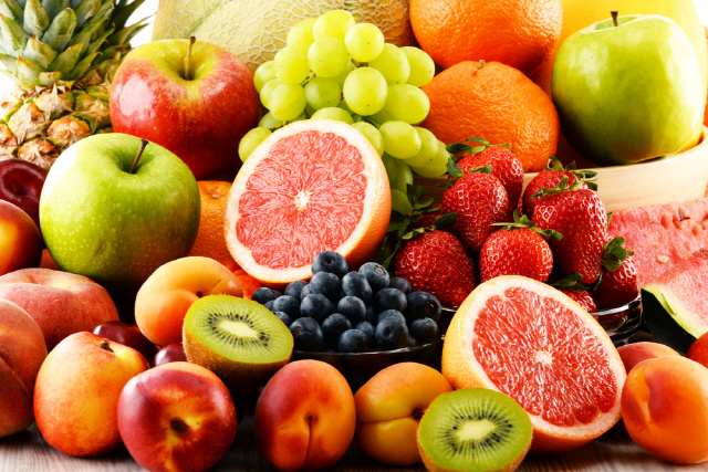 당뇨병 환자도 과일을 적당히 먹으면 합병증 관리에 도움이 된다./클립아트코리아