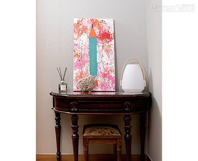 평소 친분 있는 간지 작가의 작품이 눈에 띈다.