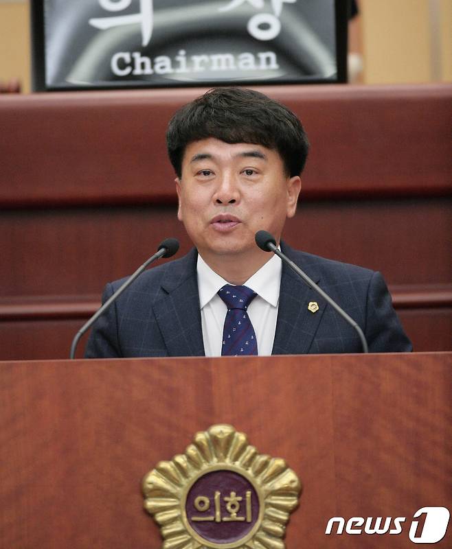김명지 전북도의원이 임시회에서 5분 발언을 하고 있다./뉴스1