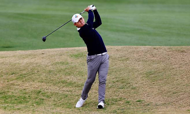 김시우가 24일 미국 캘리포니아주 라킨타의 PGA 웨스트 스타디움 코스에서 열린 PGA 투어 아메리칸익스프레스 3라운드 8번홀에서 벙커샷을 하고 있다. 라킨타=AFP연합뉴스