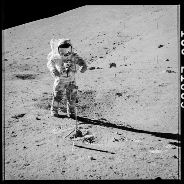 아폴로17호는 나사가 아폴로 계획에 따라 발사한 11번째 유인우주선이자, 현재까지 달에 착륙한 마지막 유인우주선이다. 1972년 12월 7일 미국 케네디 우주센터에서 발사됐으며, 12월 11일 달에 착륙했다가 19일 지구로 귀환했다.