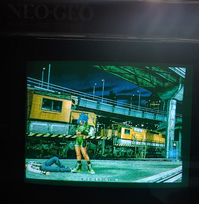 (화면 연결. 각 게임기 기판마다 아주 잘 나오는 것을 확인했다!)