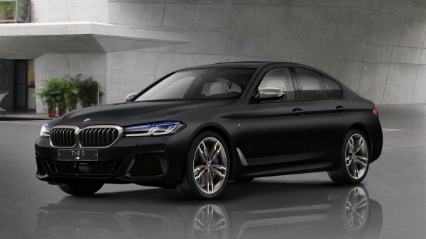 BMW 샵 온라인 1월 한정판 모델 `뉴 M550i xDrive 프로즌블랙` [사진제공=BMW코리아]