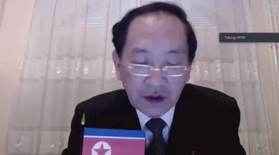 유엔 인권이사회 회의에서 호주 인권 문제 지적하는 북한 대사. 유엔워치 트위터 갈무리
