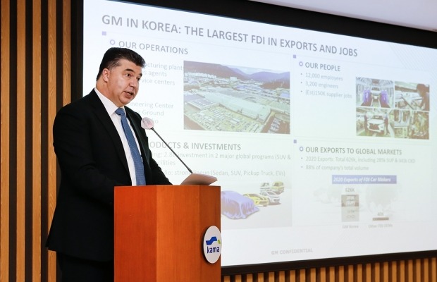 카허 카젬 한국GM 사장이 한국 시장의 경쟁력에 대해 발언하고 있다. 사진=한국GM
