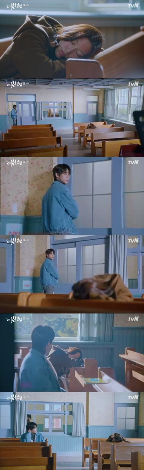 ‘여신강림’ 황인엽 문가영 사진=tvN 수목드라마 ‘여신강림’ 캡처