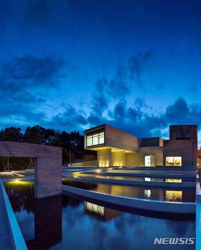 남원시립김병종미술관 전경.