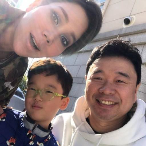 강원래, 김송 부부. 인스타그램 캡처