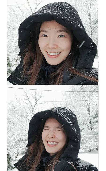 Gag Woman Shin Bora reveals her honeymoon routine shes spending at United States of America PrincetonOn the 8th, Shin Bora posted a picture on his instagram with an article entitled Princeton yesterday when Snowstorm slapped Shin Boras cheek.In the open photo, Shin Bora is taking a selfie with Snowstorm, still boasting a bright smile and neat beauty.Also, Shin Bora said, Is it the first time a come on and stranger (Feat. Corona 19) has lived?If I do not now, I will face situations that I could never have experienced, and I am making it mine one by one. If I like it now, am I doing very well?I am reading this feed and I am staying healthy without hurting you. Meanwhile Shin Bora has marriaged with non-entertainers in 2019.Since marriage, she has been living in a honeymoon at United States of America Princeton.