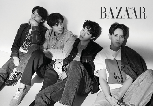 Highlight has unveiled a picture with fashion magazine Harpers Bazaar.This photo shoot is the first time that Highlight (Yoon Doo-joon, Lee Gi-kwang, Yang Yo-seob, Son Dong-woon) gathered in full after the discharge entered the thirties.In an interview after the filming, Yoon Doo-joon said, I have been in charge for a while, so I have been doing a lot of personal activities.I was a little lonely, but today I am very confident because the members are next to me. It is like a Gukbap. The most recent Discharged Son Dong-woon said, In my case, I think I was lonely in the unit. My brothers are already out and active.At the end of the discharge, Yosup was active in the Masked Wang, and he used to watch TV at the unit and ask his successors proudly, Do you know who?Highlight has also shown a special affection for fans who have been together for a long time.Yang Yo-seob feels that he is doing it together while watching the cheering articles My teenagers were brothers and My twenties were you.In fact, the same was true for our teens, who started as trainees in their teens and have been singing in a group called Highlight so far, and its all time weve been with our fans.Lee Gi-kwang said, Thank you for waiting, cheering and loving our military flag for no reason. The fans know, but they are preparing the album.I want to meet quickly by preparing the album and stage that we can do best. On the other hand, interviews with Highlight can be found in the March issue of Harpers Bazaar.Photo: Harpers Bazaar Korea Harpers BAZAAR