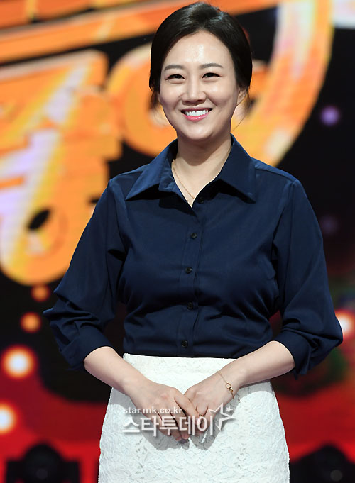 장윤정이 '노래가 좋아'의 김선근을 칭찬했다. 사진|유용석 기자
