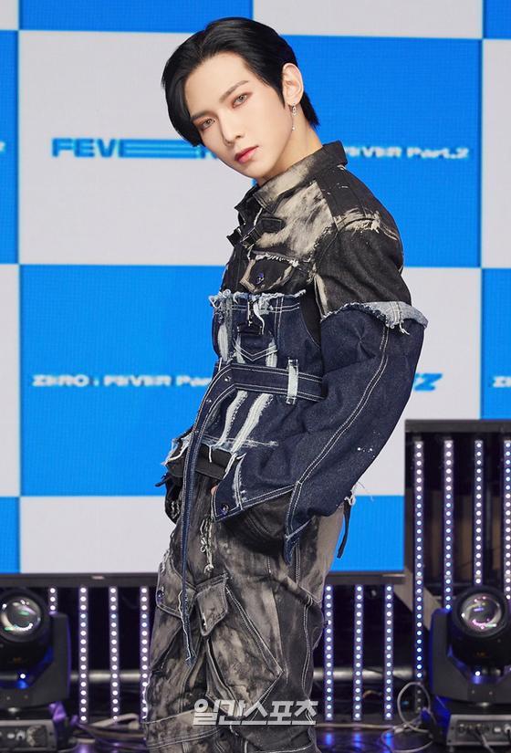 Group Atez attends a showcase commemorating the release of the mini-sixth album Xero: Fever Part 2 (ZERO: FEVER Part.2), which will be held on Online Live on the afternoon of the 2nd, and has photo time.