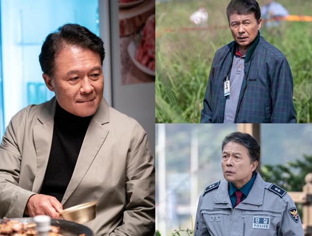 Cheon Ho-Jin in Monster has been released.JTBCs Golden Dragon Monster is showing off the behind-the-scenes steel of Actor Cheon Ho-Jin, who is showing his presence as a manyang Fire Station Captain Nam Sang-bae.Cheon Ho-Jin is returning to the Fire Station Captain from his national father and is playing a hot role with a character digestive power that does not need words. In the photo, he attracts attention with the colorful aspects of Nam Sang Bae.People are showing a charming charm with a good smile, as well as capturing the past and present of Nam Sang Bae.Cheon Ho-Jin plays a role in evoking the drama with pleasant and cheerful tone, expression, and natural reality act in a careful psychological warfare on the air.Rather than a heavy and charismatic police officer, he is completing his own character with unexpected cuteness and friendly charm.In addition, he added suspicions to the incident 20 years ago, and he also played a role in amplifying the mystery by deleting CCTV images in the situation room and having a questionable conversation with Shin Ha-gyun (Lee Dong-sik).Cheon Ho-Jin is also interested in his future performance.Meanwhile, JTBCs Golden Earth Drama Monster will air at 11 p.m. today (12th).