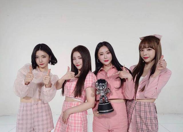 브레이브걸스 SNS 캡처