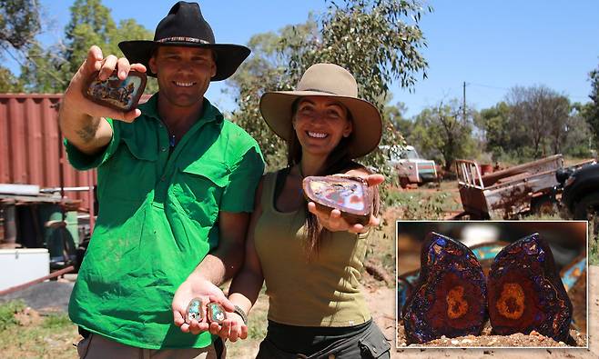 호주 오지서 10억 원어치 무지갯빛 보석 찾아낸 남매의 사연