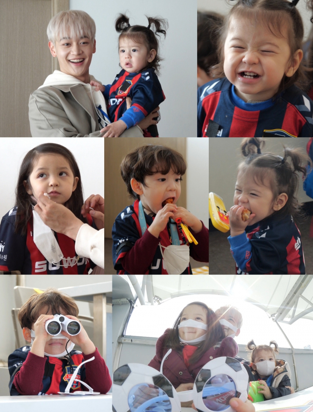 The Return of Superman Chin Gunnabli and group SHINee Minho unite at Suwon FC to Cheer Park Joo-ho.KBS2 entertainment The The Return of Supermanhereinafter referred to as The Return of Superman), which will be broadcast on the afternoon of the 4th, is decorated with the subtitle Spread into Parenting.Among them, Chin Gunnabli looks for Suwon FCFC Kyonggi for Joo Ho Father Cheering.It is expected that the children who enthusiastically Cheering Father with Minho will give a smile.Steingunnabli visited Suwon FCFC Kyonggi chapter to Cheer the football Kyonggi of Joo Ho Father, where Minho was waiting for the children.Despite the busy schedule, I came to the end of a month to say that I want to see Chin Gunnably.The children who met Minho who wanted to see him so much welcomed him with a hug and a smile. Minho is still a friendly and sweet figure, and he showed off his express breathing once again.When I meet Father in a long time, I wonder what kind of reaction Qiao Zhenyu would have shown to Minho, who liked so much in the last meeting.Prior to the full-scale Kyonggi, they filled the ship with lunch boxes that Minho had prepared.Na-eun took his sisters, and Minho had a warm meal time to take such a Na-eun, and Qiao Zhenyu laughed at everyone with a tough chicken food.The soccer Kyonggi began and their full-scale Cheering was also unfolded, but it was not easy for Minho to take care of the three children and Cheering.If one person is taken, the other person is looking for Minho, and Minho even shouted, I need Joo Ho.I am looking forward to what happened at the Cheering scene where Chin Gunnabli and Minho were together, what kind of healing they would give to those who met again for a long time, and how Joo Ho Father would react to the children and Minho who came to Cheering.