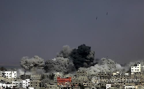 2014년 이스라엘의 폭격이 이뤄진 가자지구 동부 [epa=연합뉴스 자료사진]