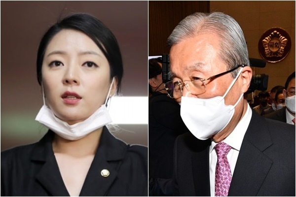 배현진 국민의힘 의원(왼쪽)과 김종인 전 국민의힘 비상대책위원장. 연합뉴스