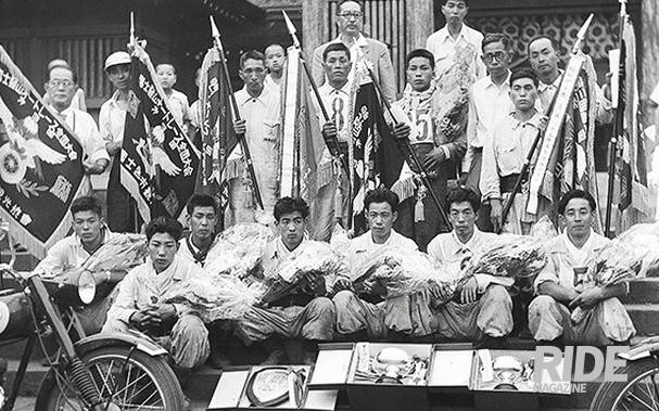 사운을 걸고 출전한 첫 레이스에서 야마하는 무려 7대의 YA-1이 10위권 내에 입상하는 쾌거를 달성했다.