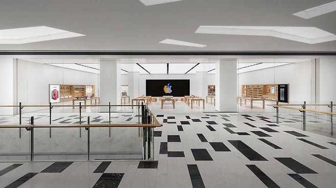 애플 여의도 매장의 전경 (출처=애플)