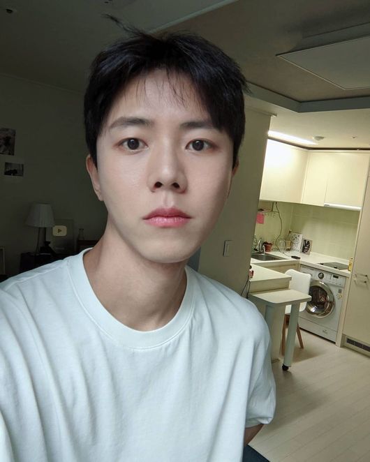 Model and Broadcaster showed off his uncooperative visualsOn the afternoon of the 3rd, Joo Woo-jae said to his personal SNS, Today, because my face is uncooperative, I think its a day off, so I clean it, wash the dishes, and do the most important lie.Joo Woo-jae then added, Clean ... maybe its healing ... is it lying down? And introduced his own healing method.In the photo, Joo Woo-jae is showing a warm eye in the background of a cozy house. Joo Woo-jae shot her with a clear face and a chic expression.Meanwhile, Joo Woo-jae is currently appearing on KBS Joy Loves Intervention Season 3.joo woo-jae SNS