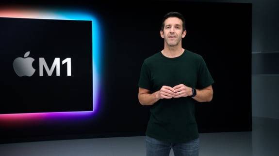 2020년 11월 10일 미국 캘리포니아 쿠퍼티노의 본사에서 열린 애플파크 신제품 발표 행사. 이날 애플은 자체 개발한 M1이 탑재된 맥북 에어와 맥북 프로를 공개했다.