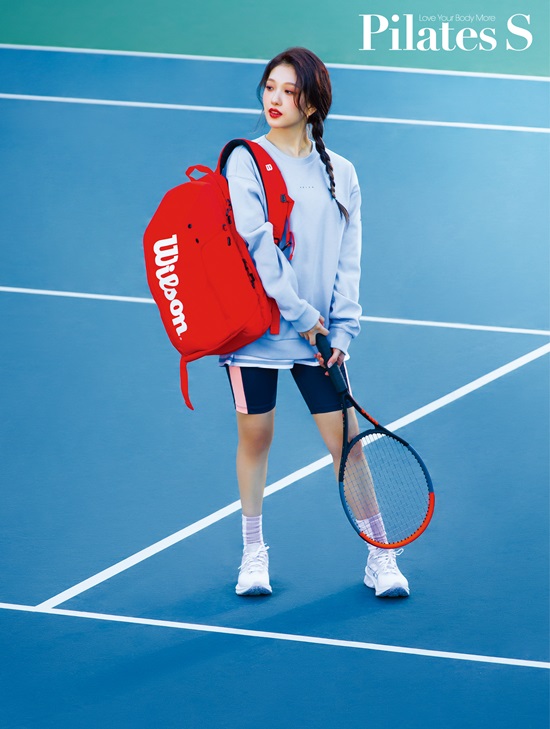 A picture of the tennis concept of Fromis 9 has been released.On the 17th, Fromis 9, which confirmed its comeback in eight months with 9 WAY TICKET, decorated the cover of the May issue of Wellness Magazine Pilates S.Members Lee Sae Rom, Jang Gyu-ri, Park Ji-won, Roh Ji-sun and Lee Seo-yeon participated in this photo, and produced lively girls preparing to jump from a sunny day, a refreshing skylight tennis court with the concept of Jump Into Spring.As the concept of the pictorial was Tennis, there were no questions about exercise and wellness lifestyle. Regarding whether he likes exercise, member Lee Sae Rom said, I have been learning Pilates with members since my debut, he said.Regarding whether there is a routine of his own to maintain his health, Park Ji-won said, I drink 4 ~ 5L of water a day. It seems to be thanks to water if I do not have a diet or rice, but I do not have a whole diet.The most important thing Ive been doing recently is how to make up nutrients and eat them and whats going on in my heart, said member Roh Ji-sun, who also shared a common sense of exercise, saying, Im exercising for about 40 minutes to increase my lung capacity, and then walking for about an hour with a medium intensity to keep my heart rate at around 140.As reverse running is an issue, I asked each other about whether there is a song that can be heard refreshingly when moving from spring to summer in the song of Fromis 9, and member Roh Ji-sun said, This song is just and especially the first track is his taste.Lee Sae Rom then smiled coolly, saying, How about going to the boat?When asked if there is anything I want to achieve this year, member Lee Seo-yeon concluded the interview with a thoughtful thought, It is a good thing that nine people can work as a whole for a long time, so I hope everyone will finish well without hurting.Interviews with Lee Sae Rom, Jang Gyu-ri, Park Ji-won, Roh Ji-sun, and Lee Seo-yeon in the May issue of Pilates S will be released in the May issue of Filates S.Photo: Philathes S