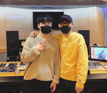 기련(왼쪽)·이창근. 클래프 컴퍼니 제공