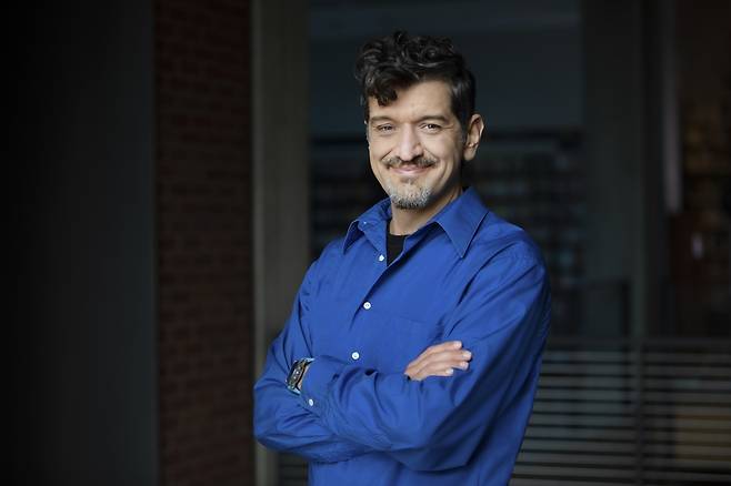 ▲ 엔리코 카사로사 감독. 제공|월트디즈니컴퍼니코리아