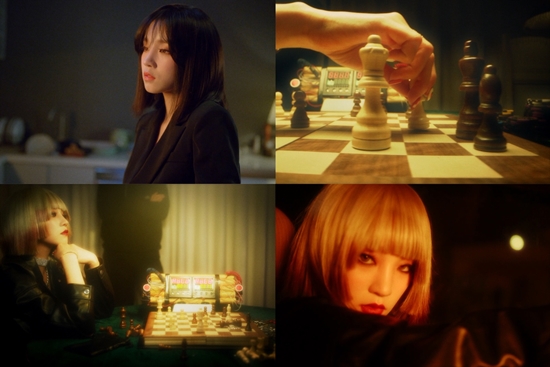 Girls) The Double Jeopardy title song Bonnie & Clyde (Bonnie and Clyde) music video by Song Yuqi has finally been released.On the official YouTube channel and SNS of (G)I-DLE at 0:00 on the 21st, a music video of Double Jeopardy title song Bonnie & Clyde (Bonnie and Clyde) was posted.The two previous Bonnie & Clyde (Bonnie and Clyde) music video teasers, along with the exciting Kahaani development, predicted the dark performance of Song Yuqi, and the fans expectation of Kahaani to continue in the main part reached its peak.The main part of the release begins with the closing of the visit by Song Yuqi of the black suit between the urgent sirens.Soon after, Song Yuqis appealing voice added to Kahaani, adding to his immersion.Especially, the figure of Song Yuqi in the middle of the image and the provocative song Yuqi of the blonde are alternately crossed, raising the tension to the viewer.At the end of the video, the blonde Song Yuqi wakes up from the chess spot and ends up running away in a car.Bonnie & Clyde (Bonnie and Clyde) is a double Jeopardy title song for Song Yuqis first digital single A Page (a page), a dance pop genre influenced by Trans House in the 90s, with bold lyrics, featuring unrivaled and husky vocals by Song Yuqi.On the other hand, Song Yuqi released his first solo digital single A page (a page) globally on the 13th, and Song Yuqi participated in direct composition and writing, and filled up his mature musical capabilities with autobiographical stories.Photo: JYP Entertainment