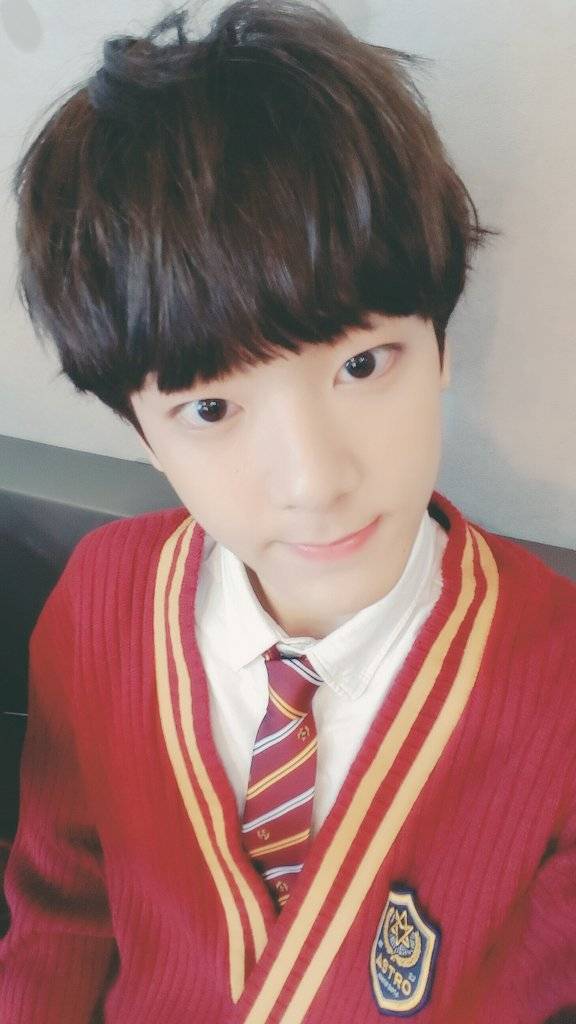 출처: 아스트로 트위터