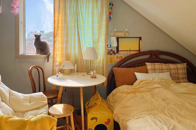 출처: 집꾸미기에서 <테이블 공간> 아이템 정보 알아보기 (▲이미지 클릭!)