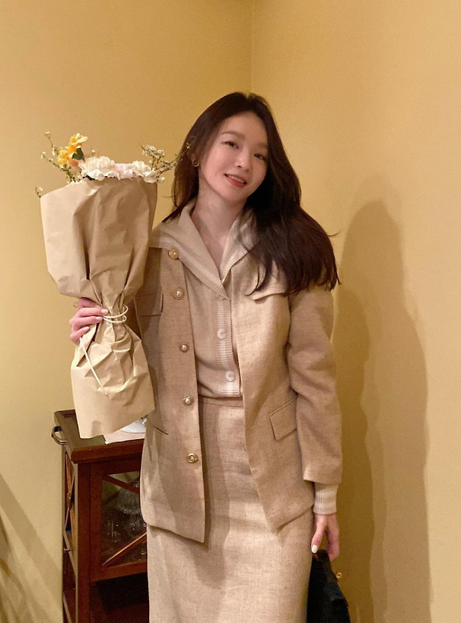 출처: 강민경 인스타그램