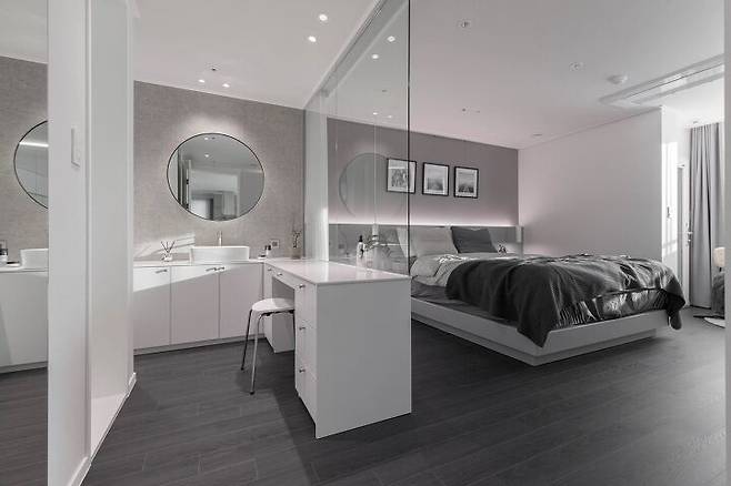 출처: 오늘의집 온라인 집들이 보러가기 (▲이미지 클릭)