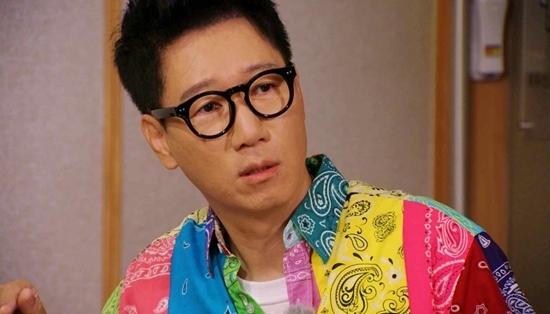 The whole story of the Short Time Off Work Case in Running Man, which surprised everyone, is revealed.On SBS Running Man, which will be broadcast on the 30th, the incident of the history of Colostrum, where Off work members occurred within an hour of the recording, will be revealed.The recent recording was conducted as THE Noticing Race, which allows members to get the first prize only if they are quick to notice due to the war of the members.However, after the recording began, the first off work occurred in an hour, causing everyone to be shocked.The members of the Off work party were also puzzled and confused by the sudden Off work news, saying, Real Off work? Just go?But even the crew was so embarrassed to realize that it was a real situation, and the rest of the members began to nervous about the race, which was not known before, saying, Is it true?A half hour later, a second off worker occurred in a moving car.When the Off work order immediately fell in the car on the way to the next mission site, the Off work party screamed, Do not lie! And at the same time, I will be a little more and I can not watch the recording from behind.Running Man will be broadcast at 5 p.m. on the 30th.Photo: SBS Running Man