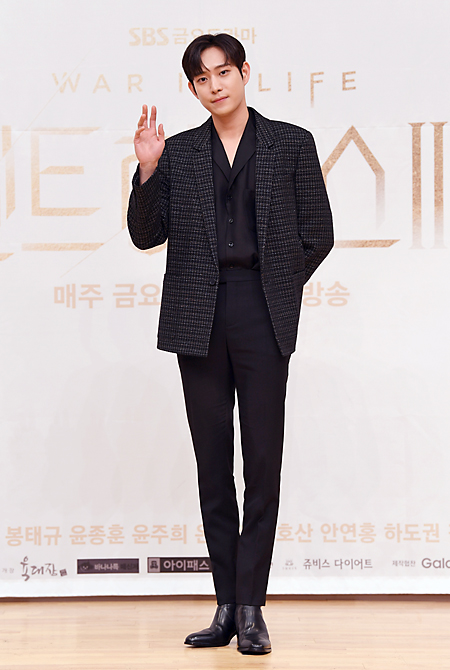Actor Kim Young-Dae attended the SBS drama Penthouse 3 production presentation online on the afternoon of the 4th.Penthouse 3 is a suspense revenge that is held at No. 1 house price and No. 1 education with distorted desire that can not be filled.