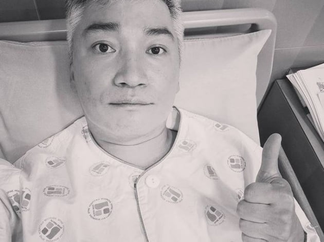 Actor Jo Jae-yoon has been operated on due to injuries during filming.Jo Jae-yoon posted two photos on his SNS account on Friday, along with an article: I think it was too much.I was injured in Waist, shoulder, and back during shooting, he said. I was hospitalized because I was sick and was hospitalized.Then, well, the disc bursts and the musculoskeletal system, he said. Surgery...Shra is a sign of God. Ill treat it well.Jo Jae-yoon in the public photo is staring at the camera in patient clothes, and he is proud of the difficult situation, such as raising his thumb while standing on the bed.After seeing the post, a wave of cheering from fellow entertainers poured out. Actor Moon Jung-hee said, Please get well and get well. Shinji of Koyotae said, I also judge disk in April.Its hard to see it on the outside and its even going off. Good surgery and good recovery. Also, singer and actor Shim Eun-jin said, Oh! Please get well! Actor Dong Hyun-bae said, You have to be good at your body.Meanwhile, Jo Jae-yoon appeared in the movie Sleep released on the 3rd.a fairy tale that children and adults hear togetherstar behind photoℑat the same time as the latest issue
