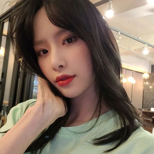 Group WJSN member SEOLA shook the hearts of friendships with attractive visuals.WJSN SEOLA posted a photo on her Instagram page on Saturday with an emoticon making a V with her finger.The visuals of the selfie artisan SEOLA are also attractive in the photos: dark double eyelids, large eyes, sharp nose, and red lips made Heart sink down.Beautiful looks, which are taken below, but are not humiliated at all.SEOLA was cast in the webdrama Love in Black Hole, which played the role of a galaxy that found a white hole in the play and then found traces of a person who liked it.SEOLA started its acting career with WebDrama Good Morning Second Floor Bus, and took on the role of First Love Somin of all people in Asachan who became an in-person, leaving a deep impression with stable acting ability.Recently, she appeared as a curious high school girl Minyoung in Netflixs City Ghost Story and showed an intense presence.Meanwhile, SEOLA has been working as WJSN and unit group WJSN The Black; the web drama Love in Black Hole starring SEOLA will be on its first shoot of the month.