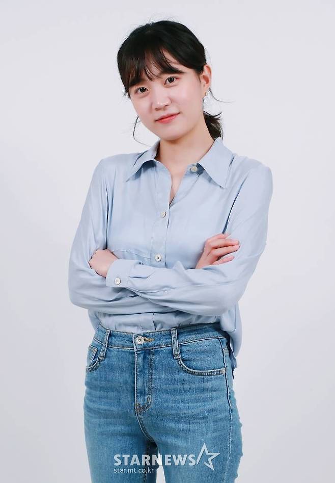 드라마 '다크홀'의 배우 이하은이 10일 본지와의 종영인터뷰에 앞서 포즈를 취하고 있다. /2021.06.10 /사진=이동훈 기자 photoguy@